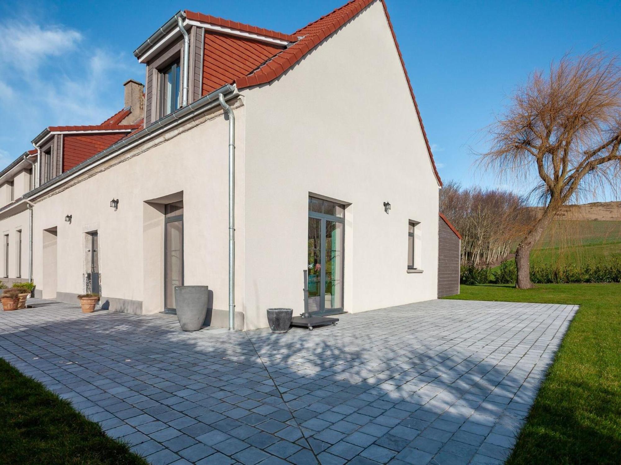 Vintage Holiday Home In Escalles With Garden Exterior foto
